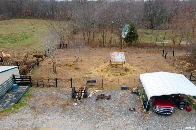 $285,000 | 3996 Belgium Road, Mulkeytown, IL 62865