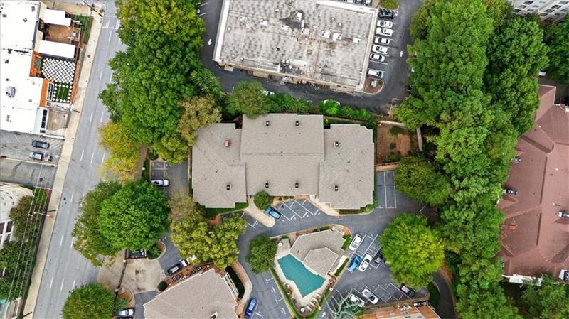 200 Renaissance Parkway Northeast, Unit 304 Atlanta, GA 30308 - Photo 31 of 40 an aerial view of a house