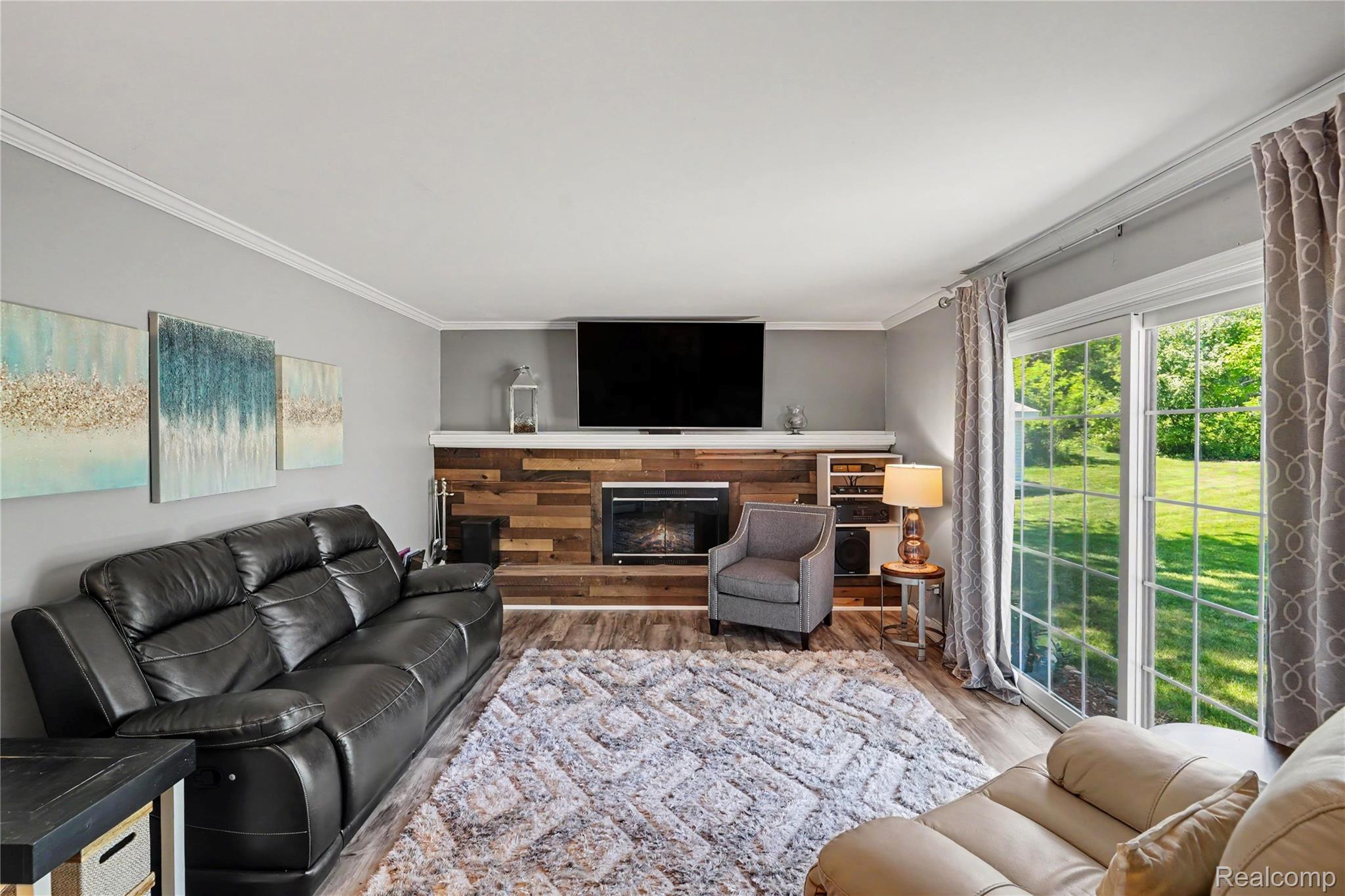4393 East Cook Road Grand Blanc, MI 48439 - Photo 8 of 37 017_file_2180.jpg