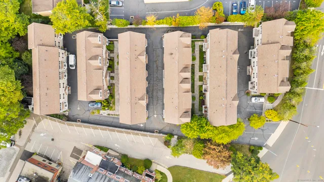 $604,900 | 160 Glenbrook Road, Unit 4D, Stamford, CT 06902