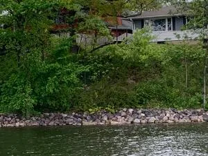 $2,100 | 24111 64th Place, Paddock Lake, WI 53168