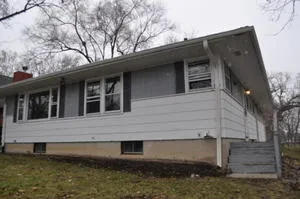 $2,100 | 24111 64th Place, Paddock Lake, WI 53168