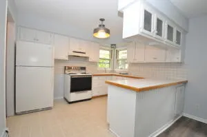 $2,100 | 24111 64th Place, Paddock Lake, WI 53168