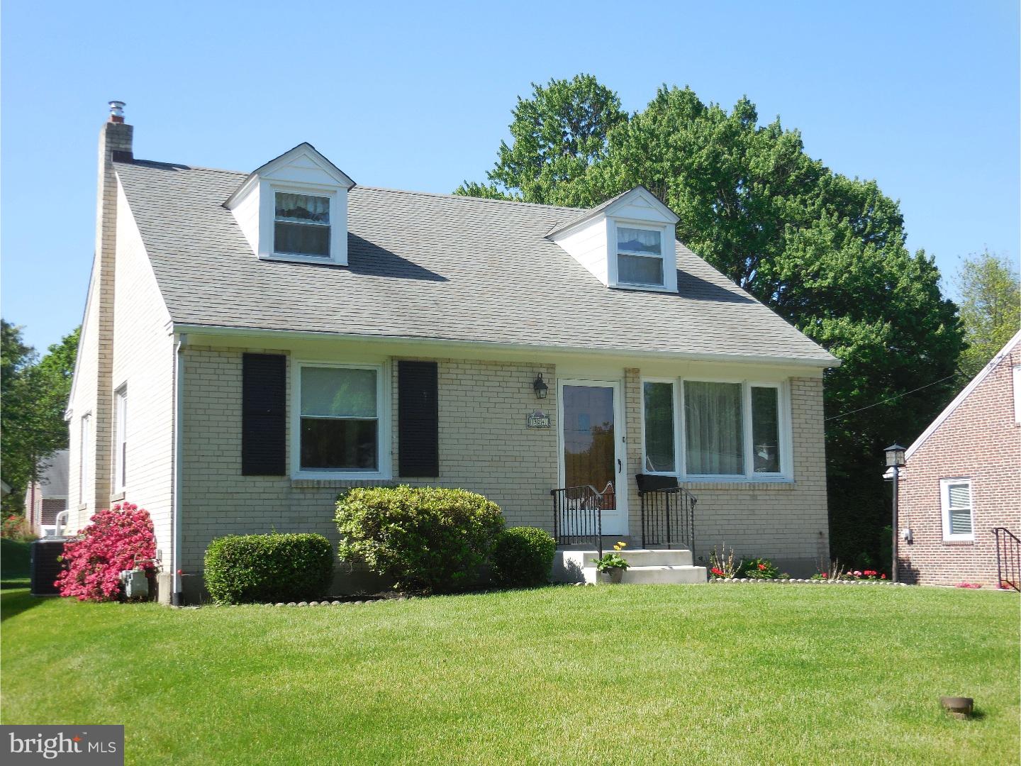 324 Pinecrest Road Springfield, PA 19064 - Photo 1 of 18 Exterior Front