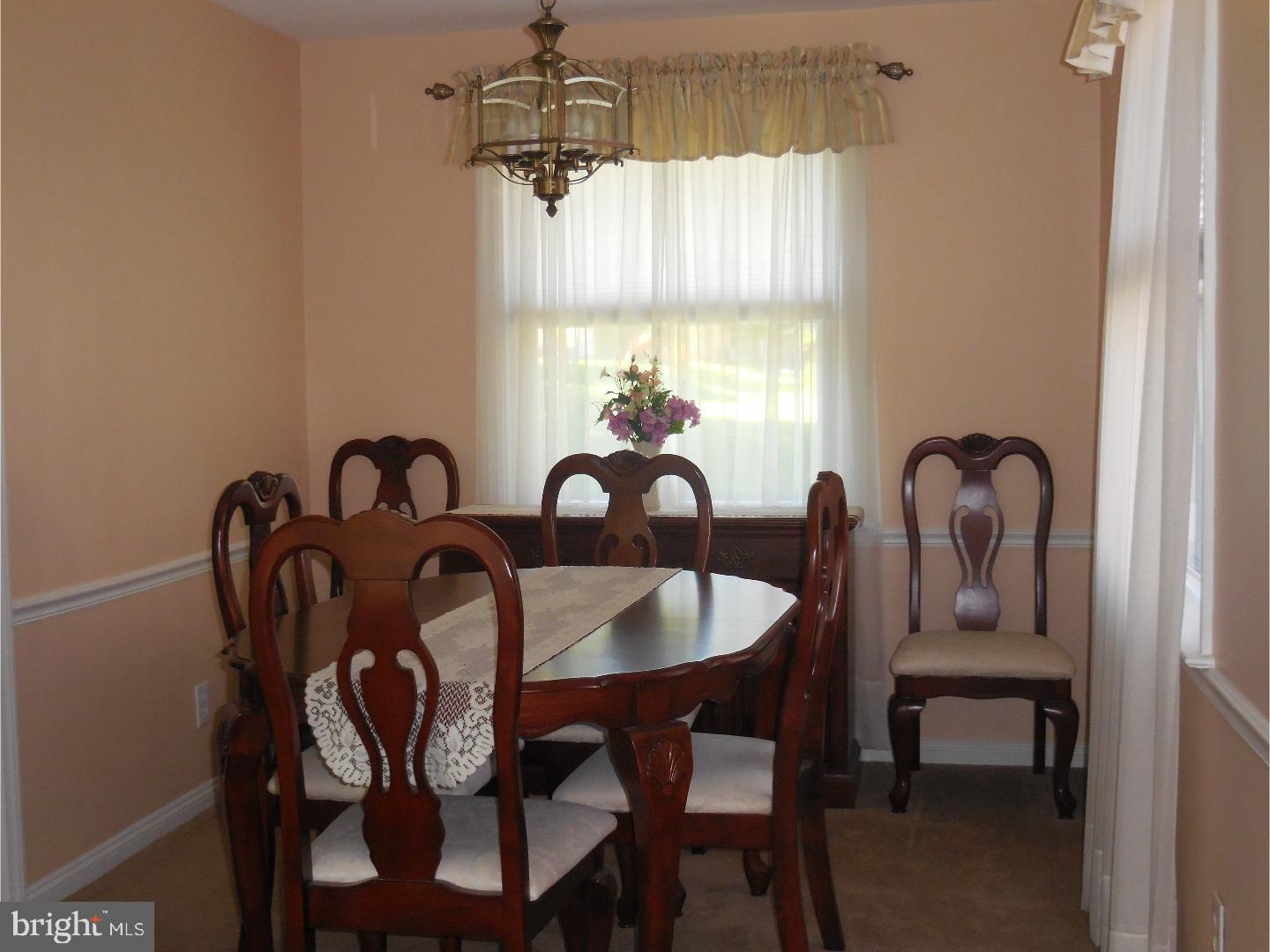 324 Pinecrest Road Springfield, PA 19064 - Photo 5 of 18 Dining Room