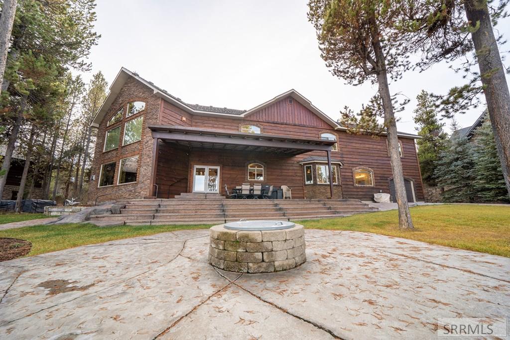 3653 Redtail Street Island Park, ID 83429 - Photo 10 of 80