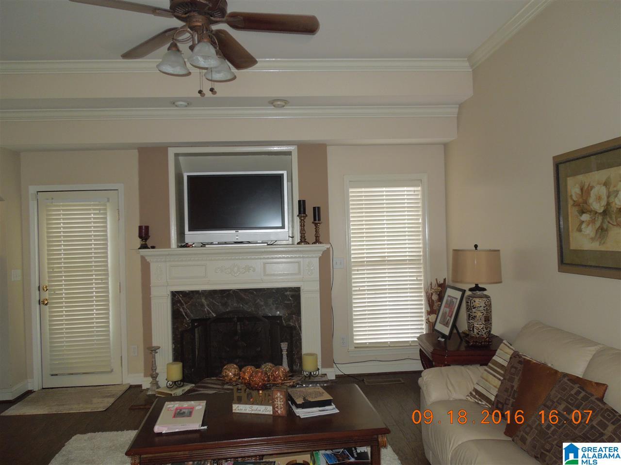 5270 Summerset Way Bessemer, AL 35022 - Photo 3 of 35