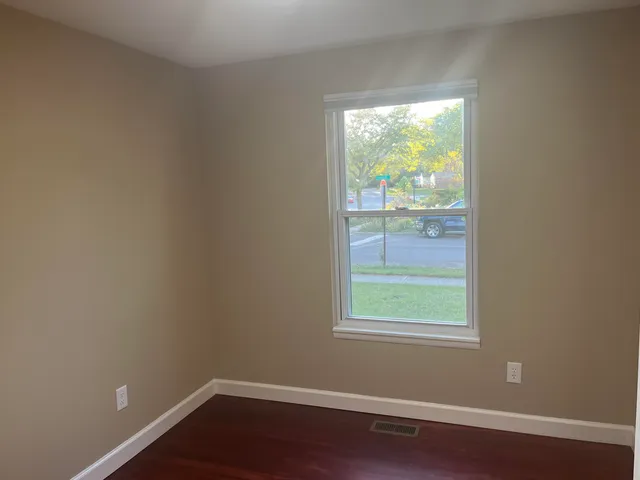 $2,100 | 2 Trowbridge Court, Ann Arbor, MI 48108