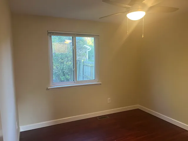 $2,100 | 2 Trowbridge Court, Ann Arbor, MI 48108