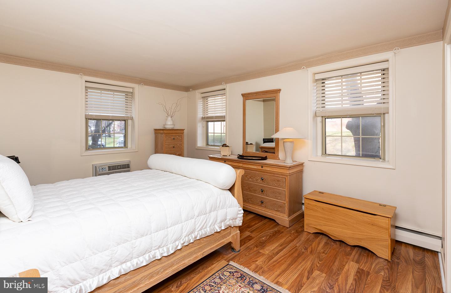 383 Lakeside Road, Unit 103 Ardmore, PA 19003 - Photo 11 of 21 Main Bedroom