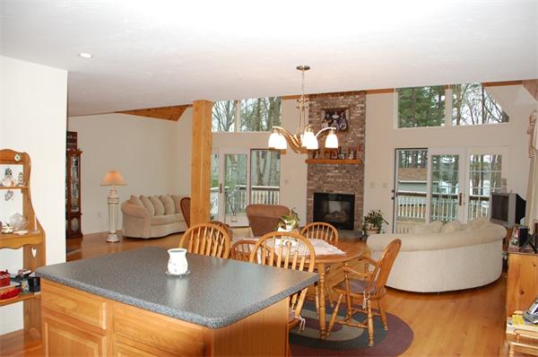 549 Reservoir Road Lunenburg, MA 01462 - Photo 12 of 26 Gallery Image 12