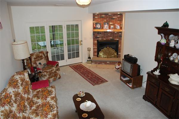 549 Reservoir Road Lunenburg, MA 01462 - Photo 24 of 26 Gallery Image 24