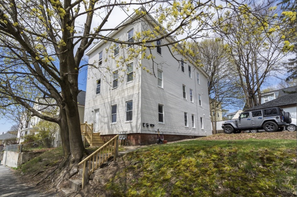 34 Esther Street, Unit 1 Worcester, MA 01607 - Photo 11 of 13