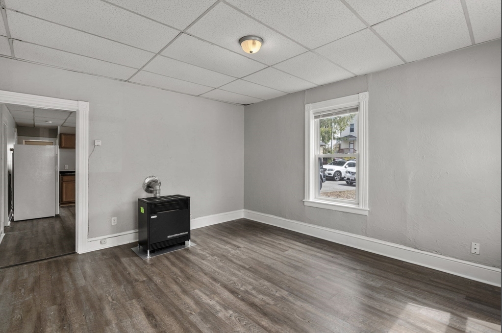 34 Esther Street, Unit 1 Worcester, MA 01607 - Photo 3 of 13