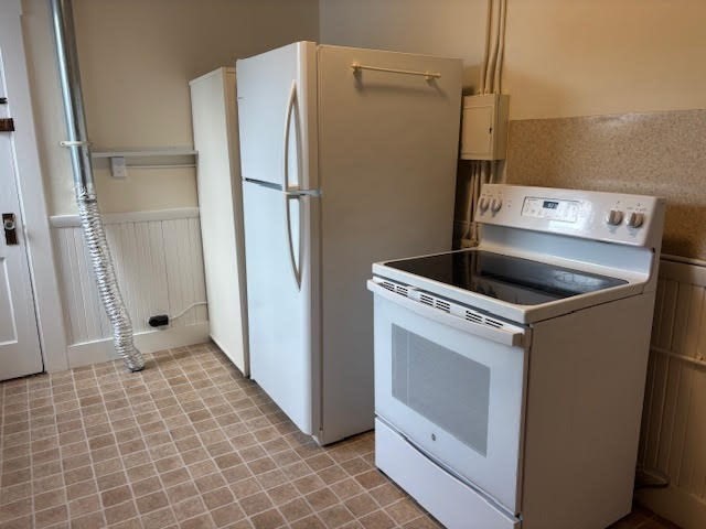 1 Windsor Avenue, Unit 1 Acton, MA 01720 - Photo 5 of 14 a utility room with dryer and washer