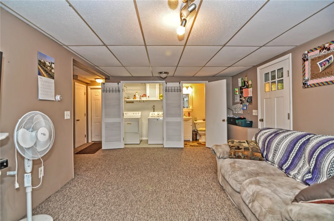 63 High Ridge Drive Cumberland, RI 02864 - Photo 23 of 33