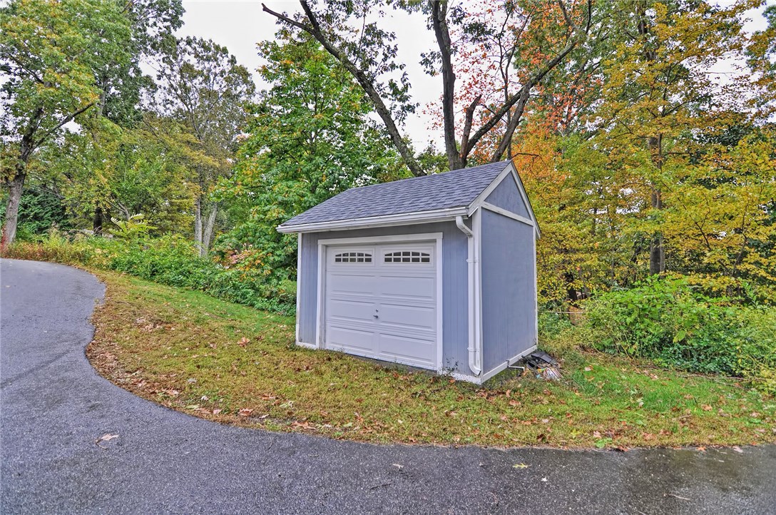 63 High Ridge Drive Cumberland, RI 02864 - Photo 33 of 33