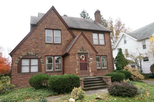 5172 Eastover Road Cleveland, OH 44124 - Photo 1 of 25 Gallery Image 1