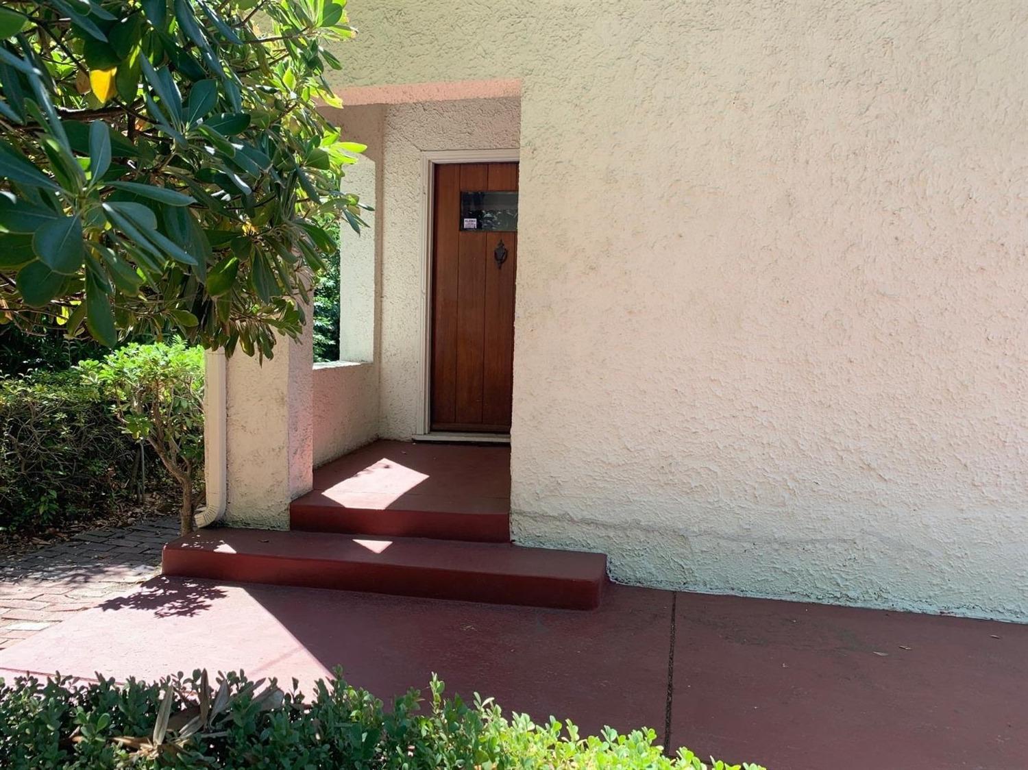2205 Moreing Road Stockton, CA 95204 - Photo 4 of 20 Gallery Image 4
