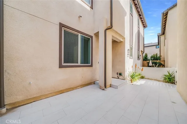 $4,600 | 241 Culture, Irvine, CA 92618