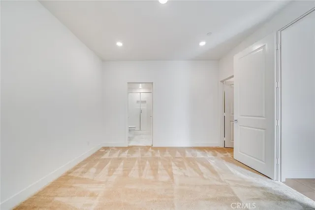 $4,600 | 241 Culture, Irvine, CA 92618