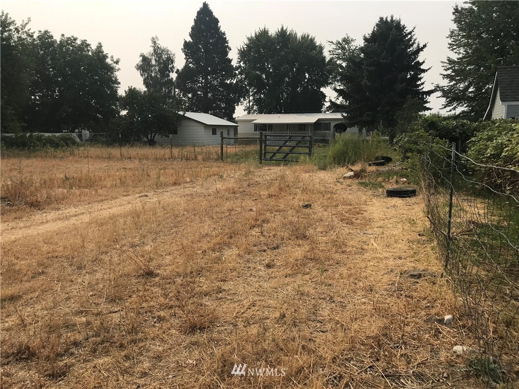 176 North Star Road Brewster, WA 98812 - Photo 14 of 24 Gallery Image 14