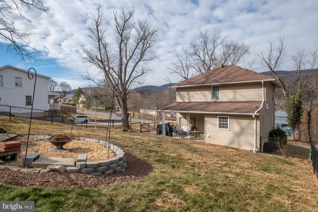 $155,000 | 529 B Street, Lavale, MD 21502