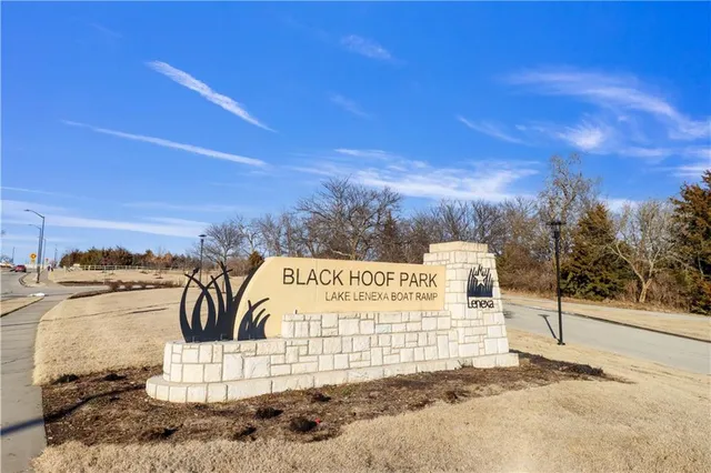 $629,000 | 9305 Aminda Street, Lenexa, KS 66227