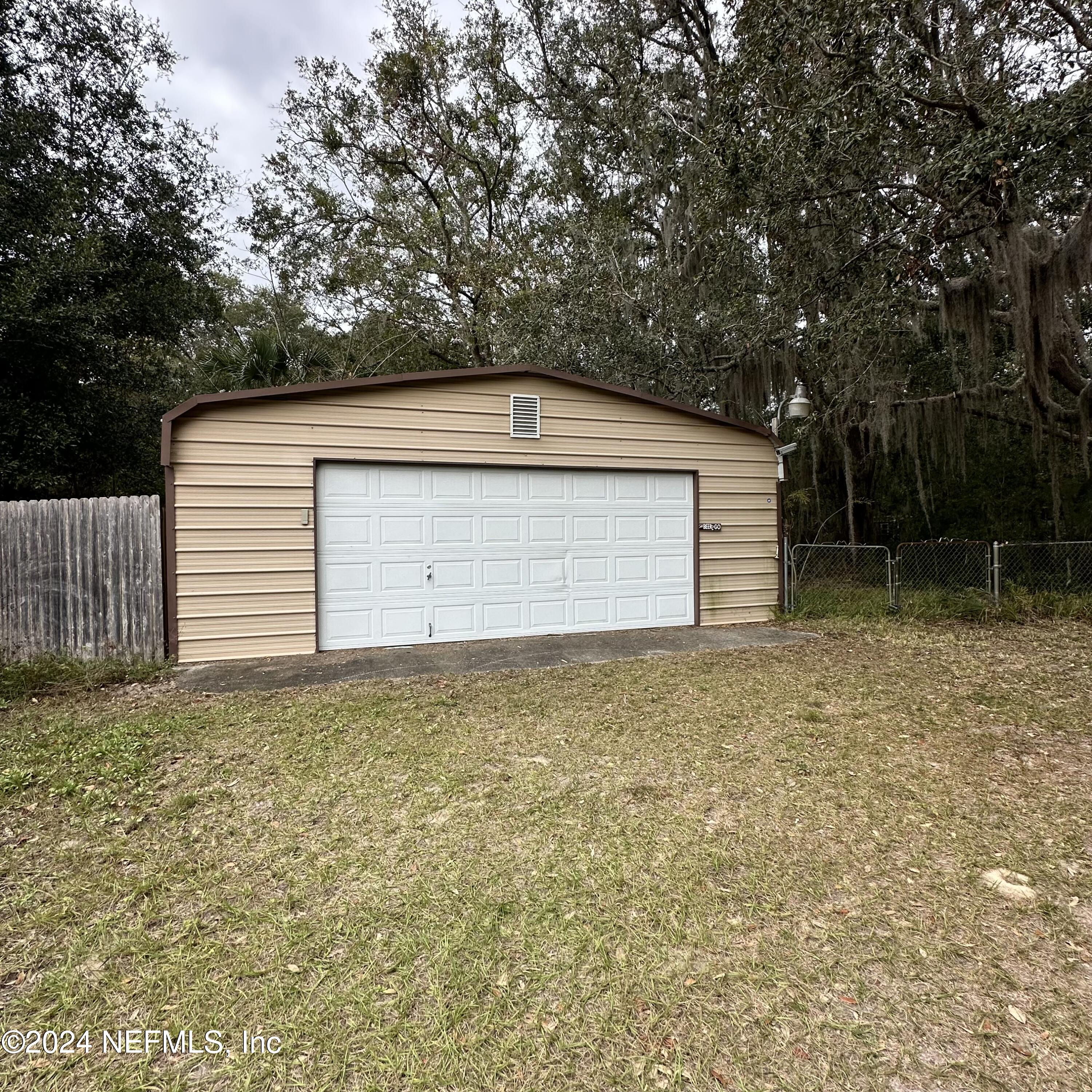 7181 Cedar Point Road Jacksonville, FL 32226 - Photo 7 of 40 IMG_0840