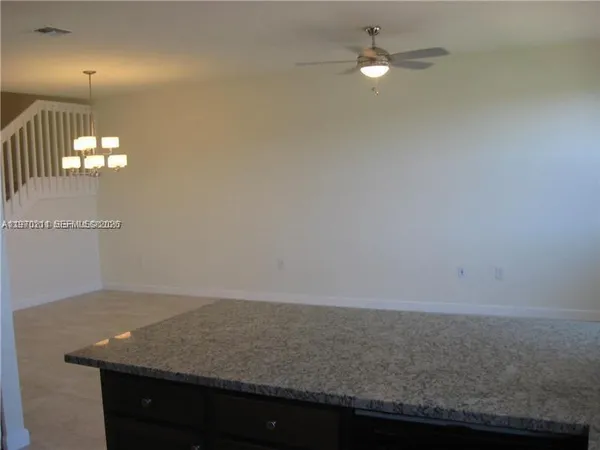 $3,300 | 16585 Southwest 42nd Way, Unit 16585, Miami, FL 33185