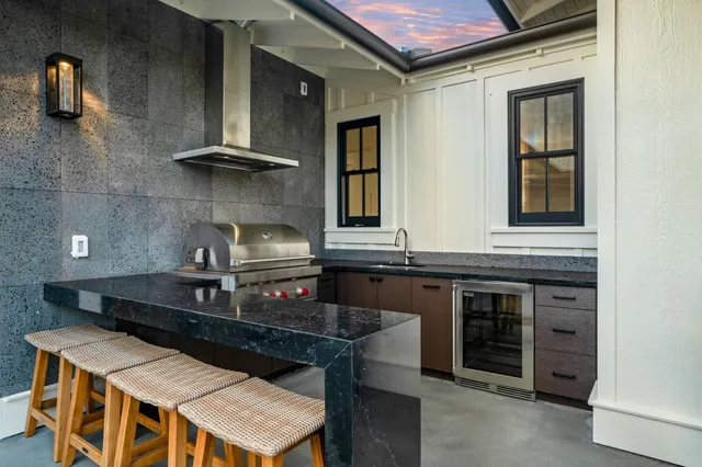 $7,294,000 | 2736 Uluwehi Street, Koloa, HI 96756