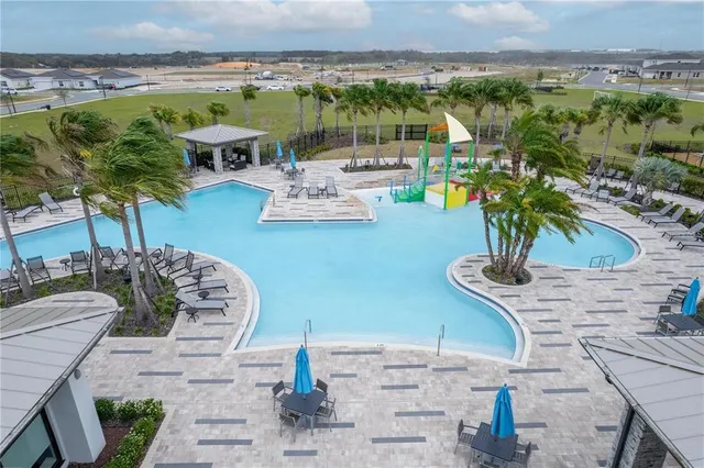 $2,995 | 7137 Dilly Lk Avenue, Groveland, FL 34736