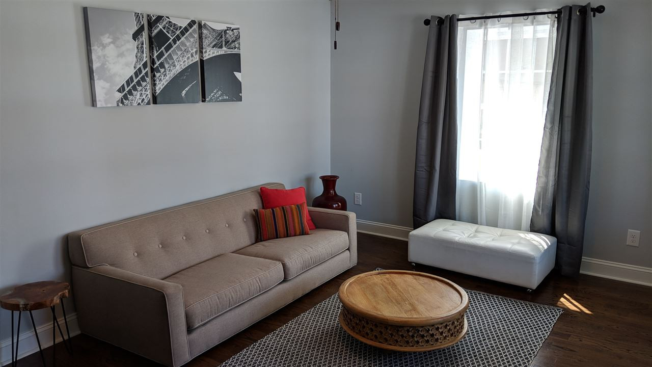 511 Montague Lane Raleigh, NC 27601 - Photo 2 of 22 Photo 2