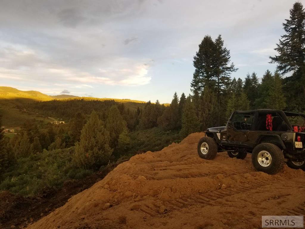 12085 South Dempsey Creek Road Lava Hot Springs, ID 83246 - Photo 17 of 35