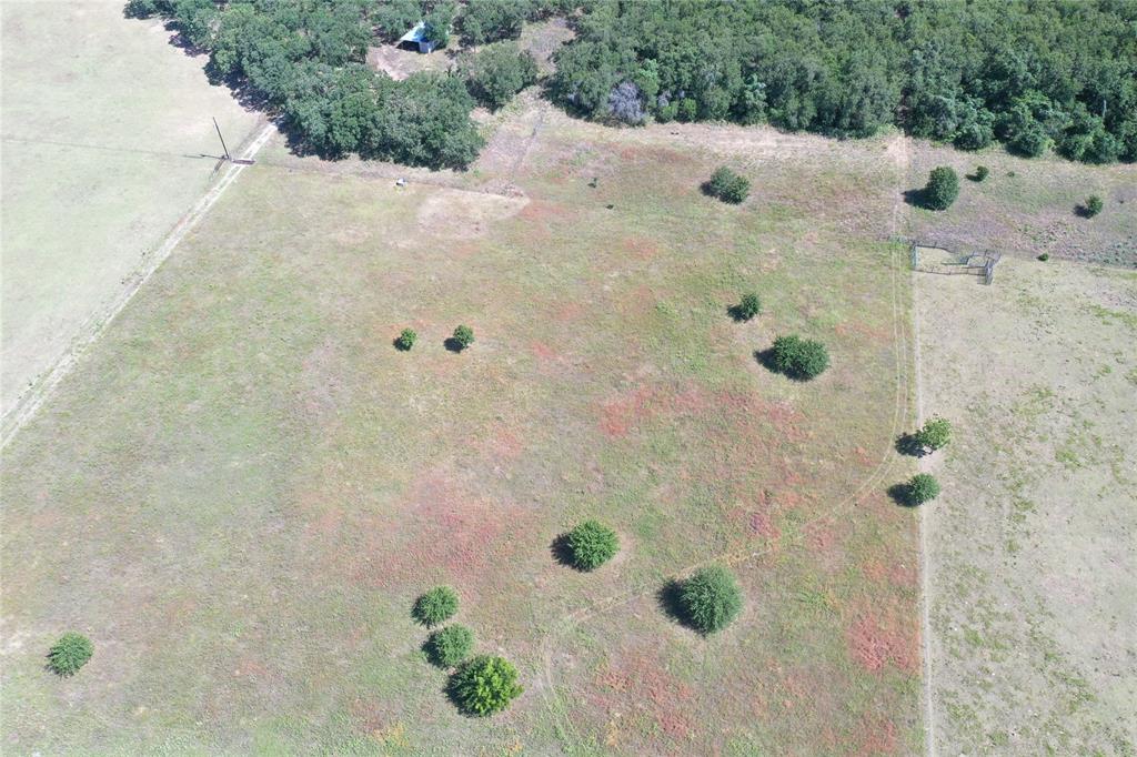 524 County Road 1792 Sunset, TX 76270 - Photo 30 of 40 a view of a bathroom shower