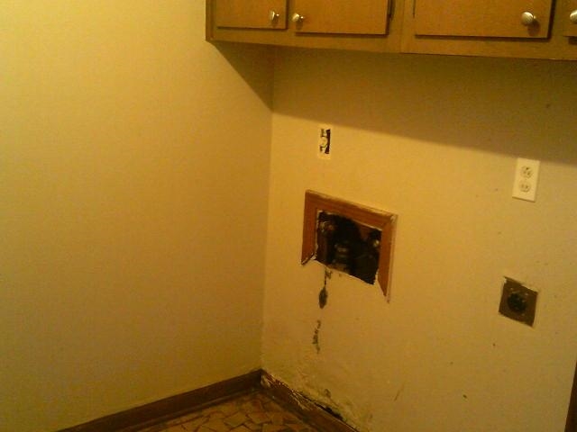 4909 Neely Road Memphis, TN 38109 - Photo 9 of 20 a bathroom with a sink