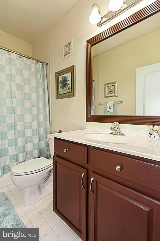 12422 Liberty Bridge Road Fairfax, VA 22033 - Photo 27 of 30 Bath