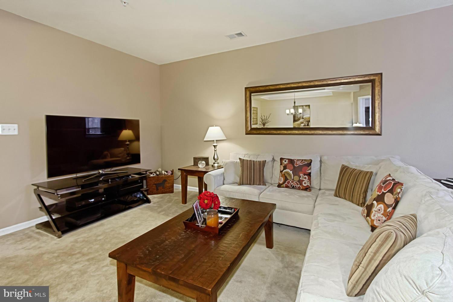 12422 Liberty Bridge Road Fairfax, VA 22033 - Photo 6 of 30 Living Room