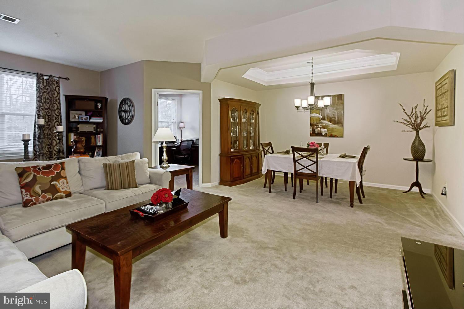 12422 Liberty Bridge Road Fairfax, VA 22033 - Photo 7 of 30 Interior (General)