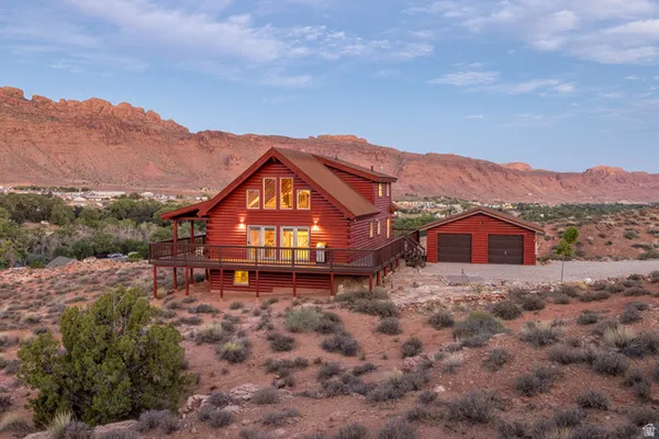 $800,000 | 1707 West Kayenta Drive, Moab, UT 84532