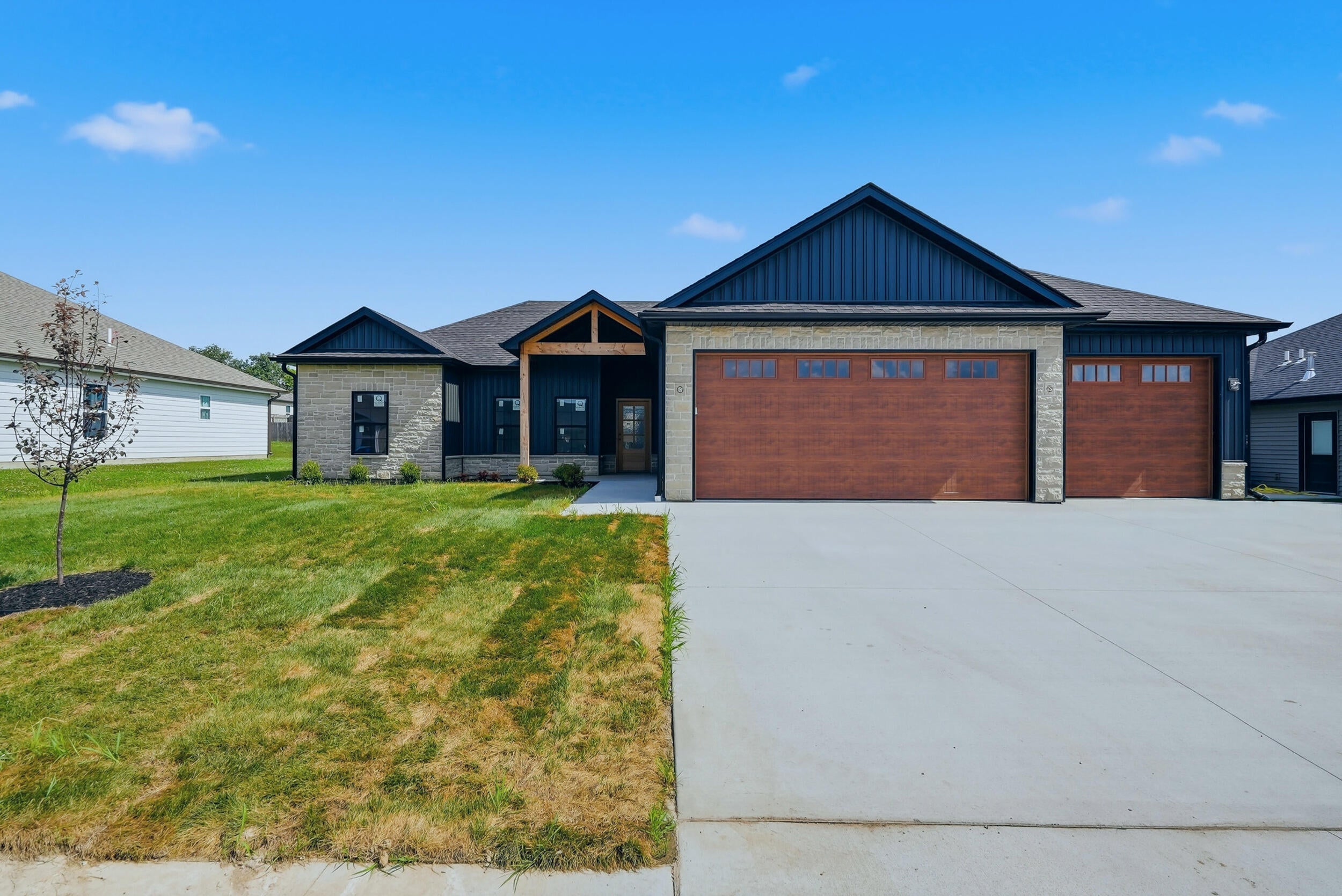 4725 Ambassador Road Ashland, MO 65010 - Photo 2 of 11 Gallery Image 2
