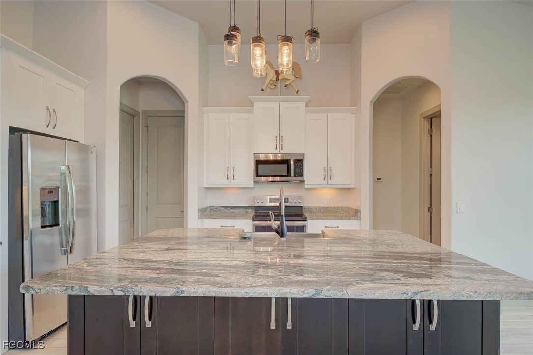 18111 Riverchase Court Alva, FL 33920 - Photo 13 of 36