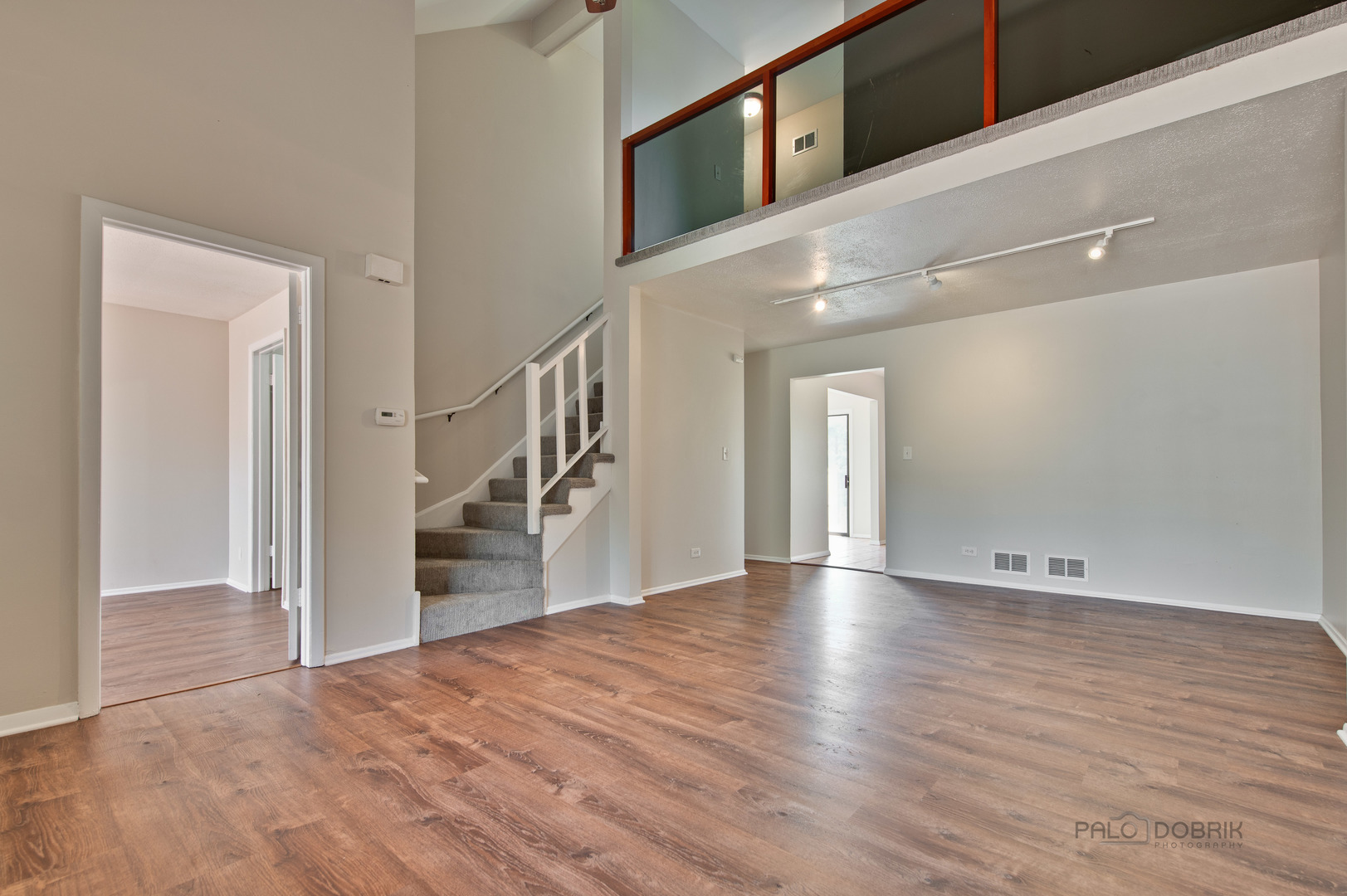 627 Acadia Court Roselle, IL 60172 - Photo 6 of 26