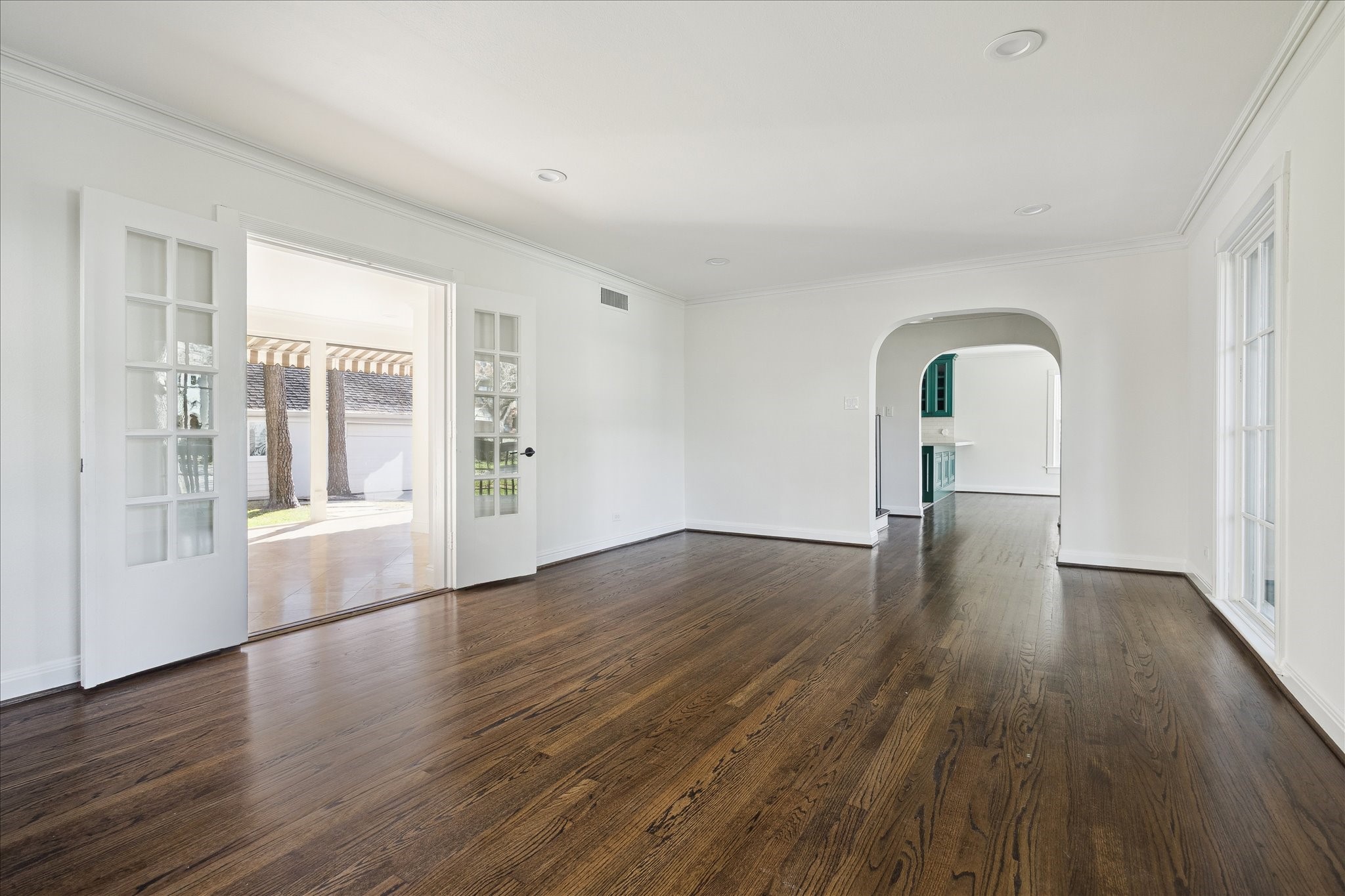 3049 Locke Lane Houston, TX 77019 - Photo 6 of 30 This formal living room could easily be transformed into a cozy den. Perfect for watching movies and spending time with family and friends.