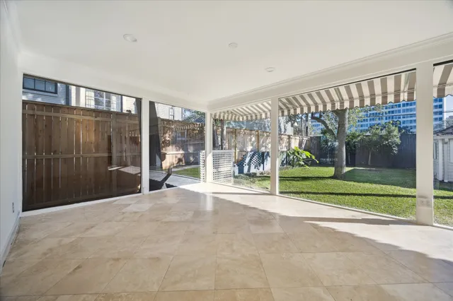 $1,795,000 | 3049 Locke Lane, Houston, TX 77019