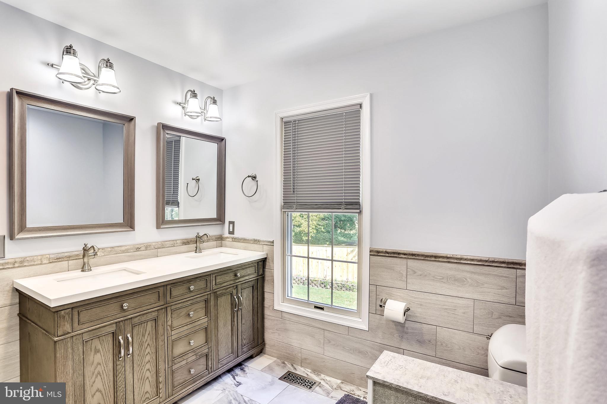 11 Highfields Drive Baltimore, MD 21228 - Photo 20 of 24 Primary Bath