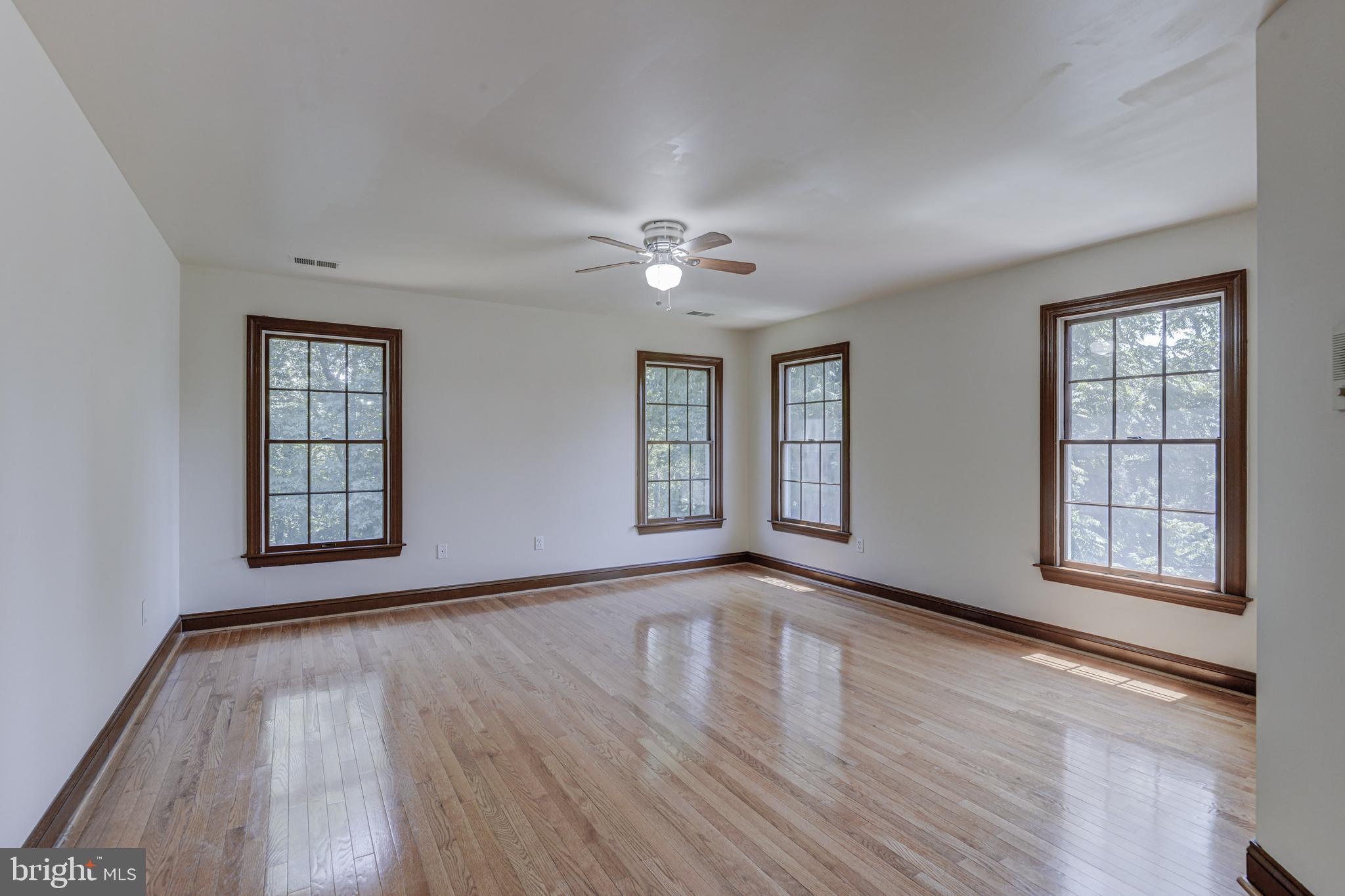 2172 Misty Meadow Road Finksburg, MD 21048 - Photo 89 of 118 Bedroom 4 - hardwoods, full bath attached.