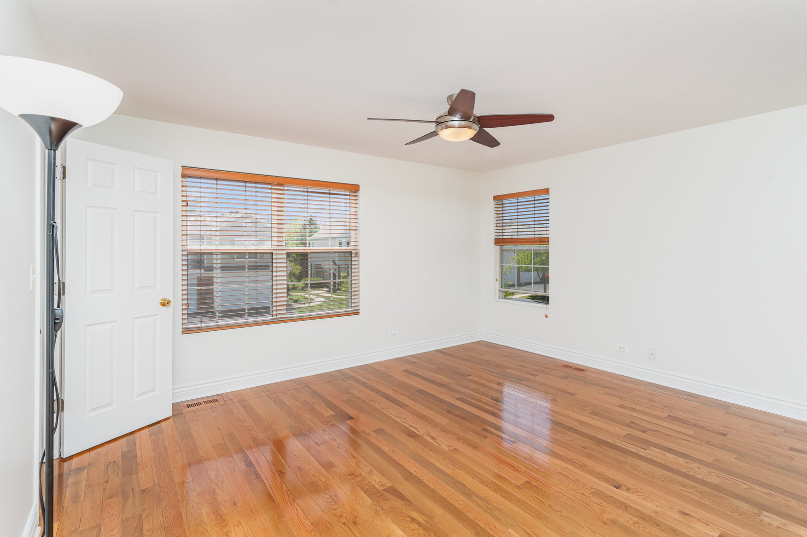 593 Springbrook Trail North Oswego, IL 60543 - Photo 6 of 15