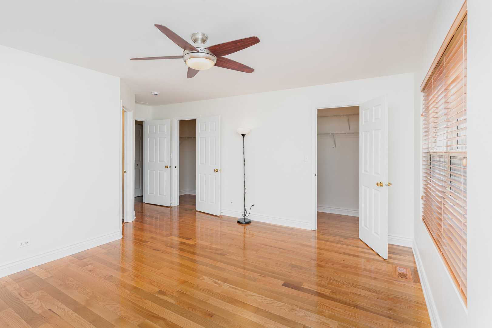 593 Springbrook Trail North Oswego, IL 60543 - Photo 7 of 15