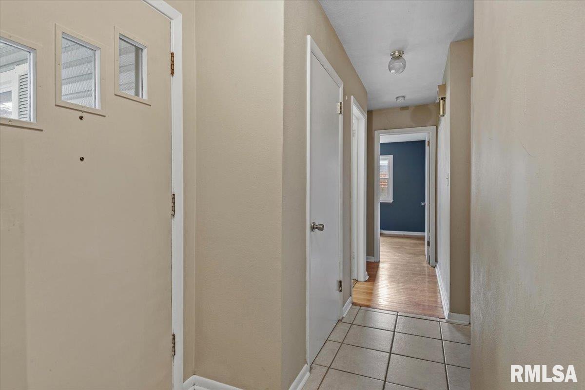 29 Longbow Lane Springfield, IL 62704 - Photo 4 of 40